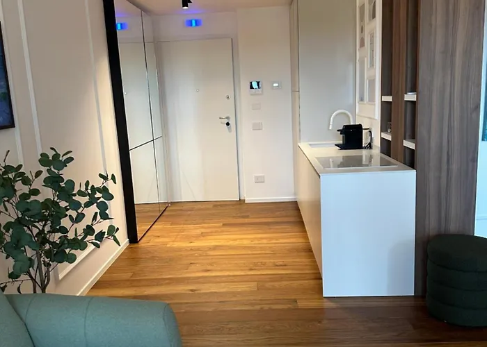 Azuma Luxury Apartman *