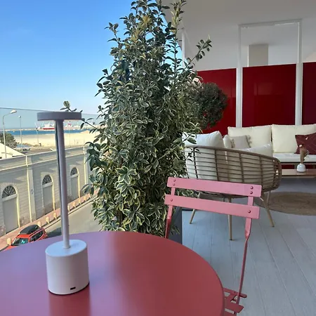 Azuma Luxury Apartman *